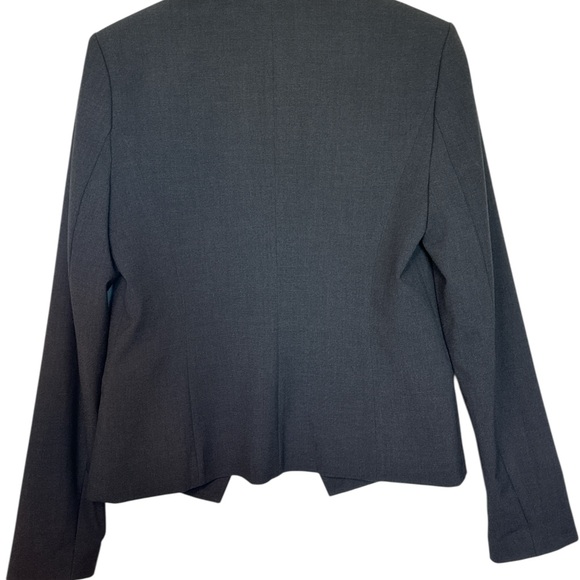 EUC Karl Lagerfeld Charcoal Women's Blazer size 4 - Picture 3 of 6